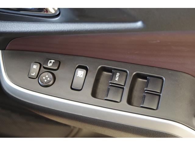 ソリオバンディット ハイブリッドＭＶ　衝突被害軽減ブレーキ　後退時ブレーキサポート　ＬＥＤヘッドライト　１５インチアルミ　両側パワースライドドア　シートヒーター　ヘッドＵＰディスプレイ　９型ワイドナビ　フルセグＴＶ　全方位カメラ　ＥＴＣ（43枚目）