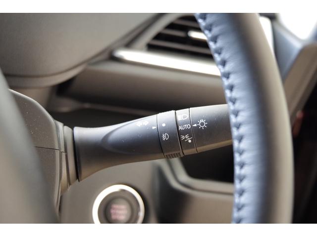 ソリオバンディット ハイブリッドＭＶ　衝突被害軽減ブレーキ　後退時ブレーキサポート　ＬＥＤヘッドライト　１５インチアルミ　両側パワースライドドア　シートヒーター　ヘッドＵＰディスプレイ　９型ワイドナビ　フルセグＴＶ　全方位カメラ　ＥＴＣ（52枚目）