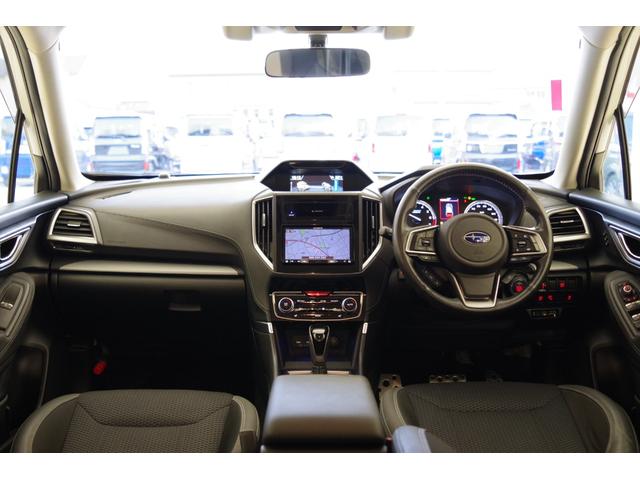 フォレスター アドバンス ルーフレール 衝突被害軽減ブレーキ ブラインドスポットモニター LEDヘッドライト パワーシート シートヒーター ステアリングヒーター スマートキー 8型ワイドナビ フルセグTV バックカメラ ETC(4枚目)