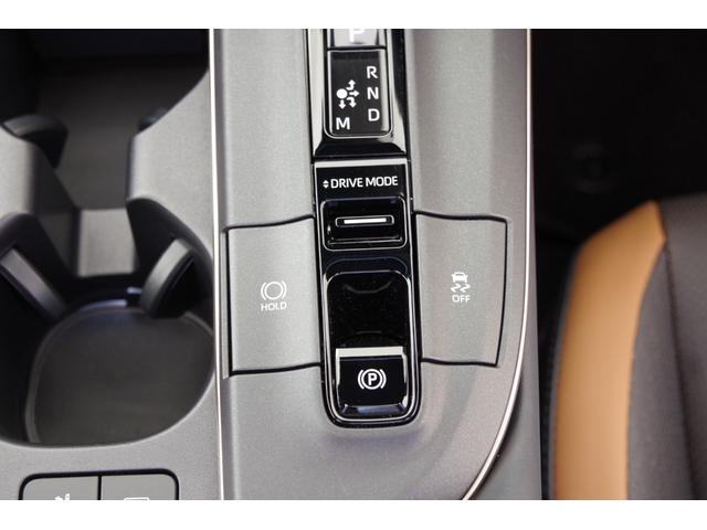 クラウンクロスオーバー RSアドバンスド ムーンルーフ 寒冷地仕様 デジタルインナーミラー 電動リアゲート 本革パワーシート シートクーラーヒーター ステアリングヒーター ワイヤレス充電器 全方位カメラ ETC2.0(14枚目)