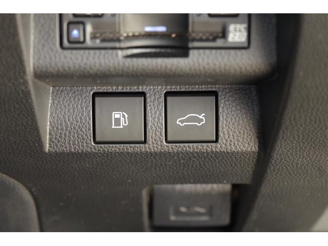 クラウンクロスオーバー RSアドバンスド ムーンルーフ 寒冷地仕様 デジタルインナーミラー 電動リアゲート 本革パワーシート シートクーラーヒーター ステアリングヒーター ワイヤレス充電器 全方位カメラ ETC2.0(19枚目)