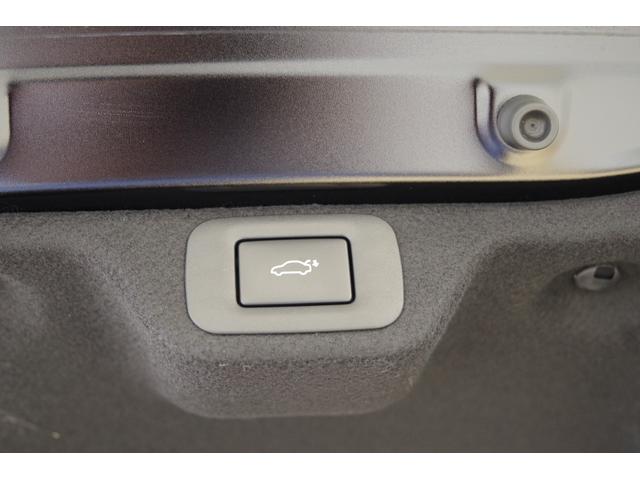 クラウンクロスオーバー RSアドバンスド ムーンルーフ 寒冷地仕様 デジタルインナーミラー 電動リアゲート 本革パワーシート シートクーラーヒーター ステアリングヒーター ワイヤレス充電器 全方位カメラ ETC2.0(24枚目)