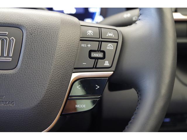 クラウンクロスオーバー RSアドバンスド ムーンルーフ 寒冷地仕様 デジタルインナーミラー 電動リアゲート 本革パワーシート シートクーラーヒーター ステアリングヒーター ワイヤレス充電器 全方位カメラ ETC2.0(28枚目)