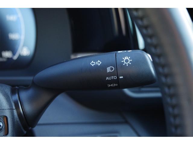 クラウンクロスオーバー RSアドバンスド ムーンルーフ 寒冷地仕様 デジタルインナーミラー 電動リアゲート 本革パワーシート シートクーラーヒーター ステアリングヒーター ワイヤレス充電器 全方位カメラ ETC2.0(30枚目)