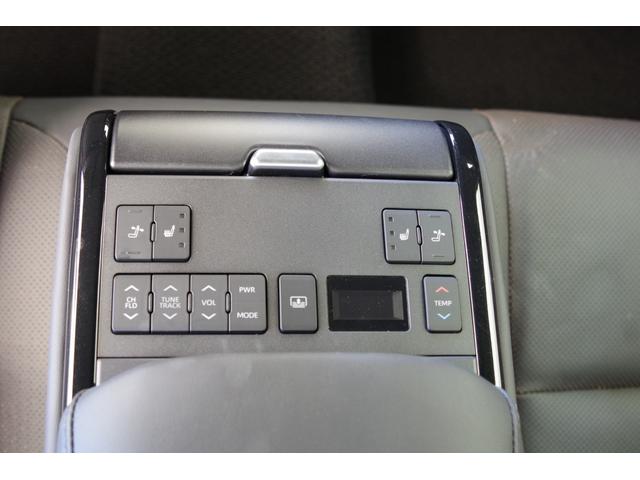 クラウンクロスオーバー RSアドバンスド ムーンルーフ 寒冷地仕様 デジタルインナーミラー 電動リアゲート 本革パワーシート シートクーラーヒーター ステアリングヒーター ワイヤレス充電器 全方位カメラ ETC2.0(38枚目)