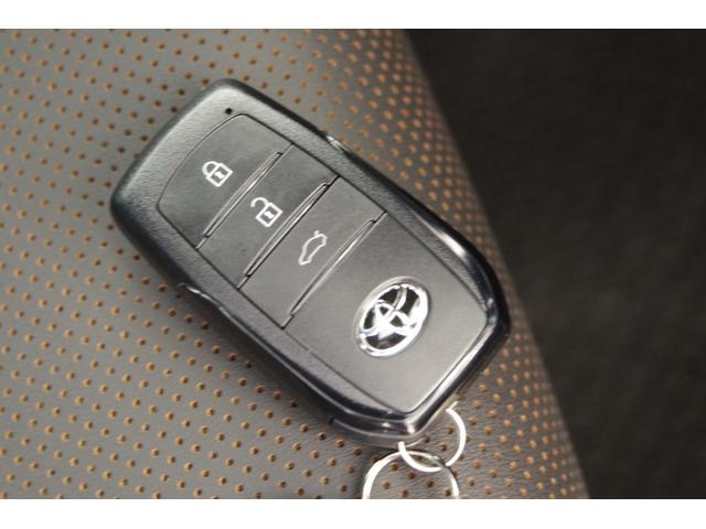 クラウンクロスオーバー RSアドバンスド ムーンルーフ 寒冷地仕様 デジタルインナーミラー 電動リアゲート 本革パワーシート シートクーラーヒーター ステアリングヒーター ワイヤレス充電器 全方位カメラ ETC2.0(44枚目)