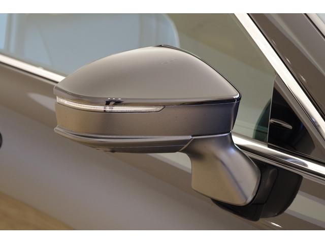 クラウンクロスオーバー RSアドバンスド ムーンルーフ 寒冷地仕様 デジタルインナーミラー 電動リアゲート 本革パワーシート シートクーラーヒーター ステアリングヒーター ワイヤレス充電器 全方位カメラ ETC2.0(56枚目)