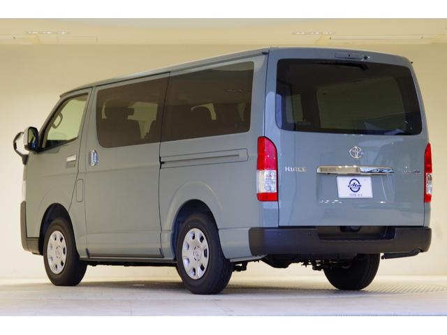 ハイエースバン スーパーＧＬ　４ＷＤ　アースカラーパッケージ　メーカーオプション（アースカラーパッケージ＋寒冷地仕様＋ＬＥＤヘッドランプ＋両側電動パワースライドドア＋助手席エアバッグ＋デジタルインナーミラー＋３６０°パノラミックビューモニター）（36枚目）