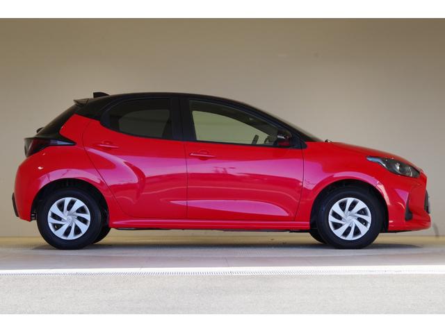 ヤリス X 2トーンカラー トヨタセーフティセンス ディスプレイオーディオ ナビキット バックカメラ 障害物センサー 衝突被害軽減ブレーキ(27枚目)