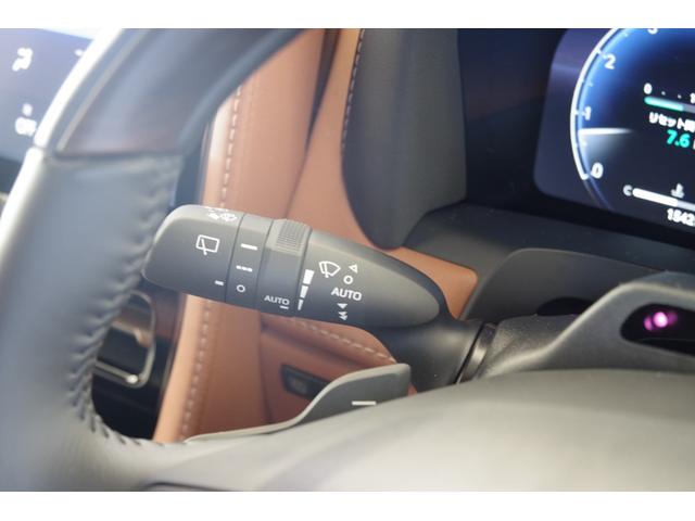 ヴェルファイア Z プレミア ターボ メーカーオプション(ユニバーサルステップ+JBLプレミアムサウンド&14インチリヤエンターテイメントシステム) ムーンルーフ 14型ディスプレイオーディオ リヤエンターテイメントシステム(29枚目)