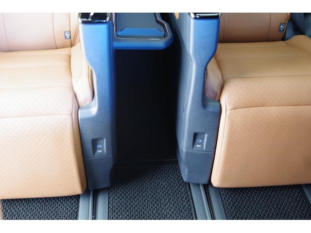 ヴェルファイア Z プレミア ターボ メーカーオプション(ユニバーサルステップ+JBLプレミアムサウンド&14インチリヤエンターテイメントシステム) ムーンルーフ 14型ディスプレイオーディオ リヤエンターテイメントシステム(44枚目)