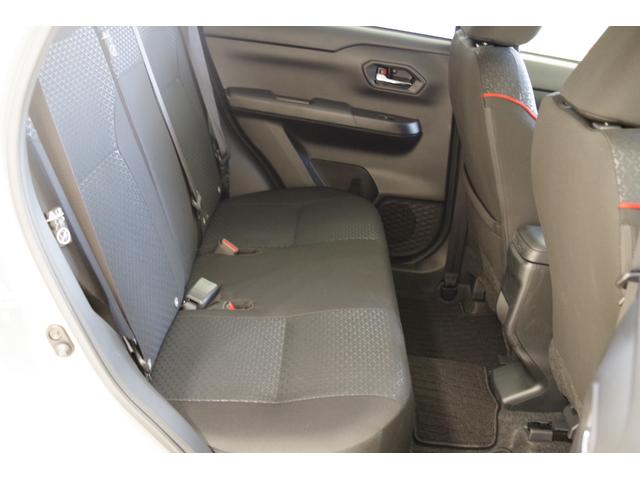 ライズ Ｚ　９インチ純正フルセグナビ　全周囲バックカメラ　ＥＴＣ　オートクルーズコントロール　シートヒーター　衝突被害軽減ブレーキ　障害物センサー　ＬＥＤヘッドライト　フォグランプ　プライバシーガラス（21枚目）