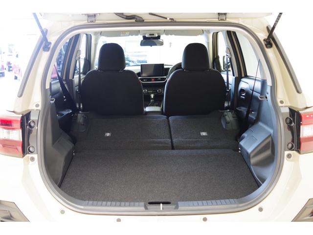 ライズ Ｚ　９インチ純正フルセグナビ　全周囲バックカメラ　ＥＴＣ　オートクルーズコントロール　シートヒーター　衝突被害軽減ブレーキ　障害物センサー　ＬＥＤヘッドライト　フォグランプ　プライバシーガラス（24枚目）