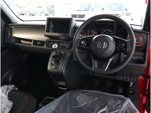 N-ONE RS 人気の2トーンカラー ホンダセンシング リヤパーキングセンサー LEDヘッドライト 15インチアルミ コンビシート シートヒーター スマートキー ナビ装着用バックカメラ+ステアリングスイッチ(4枚目)