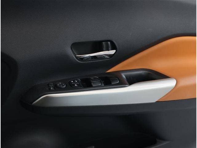 キックス X ツートーンインテリアエディション 9インチナビ フルセグTV 全周囲カメラ ETC LEDヘッドライト シートヒーター プロパイロット クルーズコントロール 障害物センサー CD/DVD再生 Bluetooth 車検9年6月(16枚目)