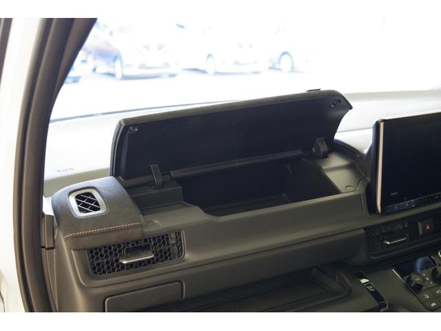 ステップワゴン ｅ：ＨＥＶスパーダ　プレミアムライン　ＬＥＤヘッドライト　１７インチアルミ　パワーテールゲート　両側パワースライドドア　２列目シートヒーター　スマートキー　フルセグＴＶ　１０．１型後席用フリップダウンモニター　全方位カメラ　ＥＴＣ（54枚目）