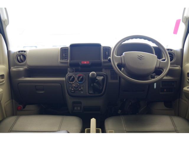 エブリイ ＰＣ　５速マニュアル　電動格納式リモコンドアミラー　キーレス　ファブリックシート　プライバシーガラス　オーバーヘッドシェルフ　シートカバー（2枚目）