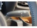 ハイブリッドＺ　ディスプレイオーディオＰＬＵＳ　ナビキット　フルセグＴＶ　ＣＤ・ＤＶＤデッキ　ＥＴＣ　天井サーキュレーター　シートヒーター　ステアリングヒーター　ブラインドスポットモニター　両側パワースライドドア(48枚目)