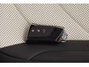 ES300h Fスポーツ オレンジブレーキキャリパー+ハンズフリーパワートランクリッド 360°パノラミックビューモニター デジタルインナーミラー 置くだけ充電 ムーンルーフ シートヒーター・クーラー 19インチアルミホイール(30枚目)