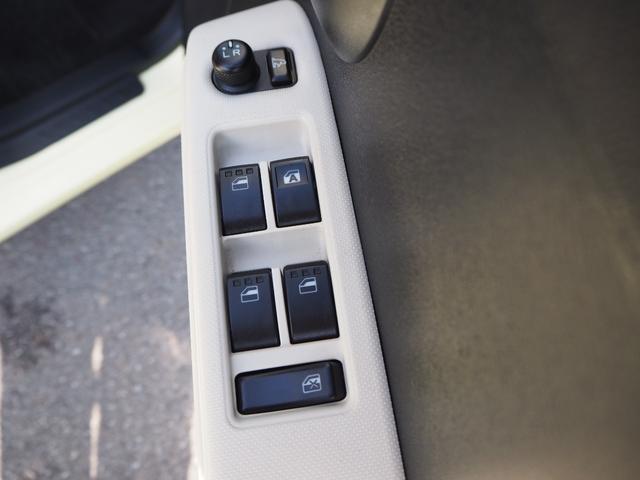 ココアXスペシャルコーデ キーフリーシステム アイドリングストップ SSDナビ ワンセグテレビ ETC車載器 オートエアコン(31枚目)
