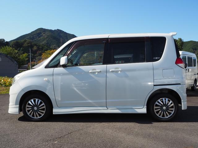 ソリオ Ｘ　電動スライドドア　プッシュスタート　オートエアコン　ナビ　フルセグＴＶ　ＤＶＤ　バックカメラ　ＥＴＣ　ドライブレコーダー　スペアキーあり　禁煙車（9枚目）