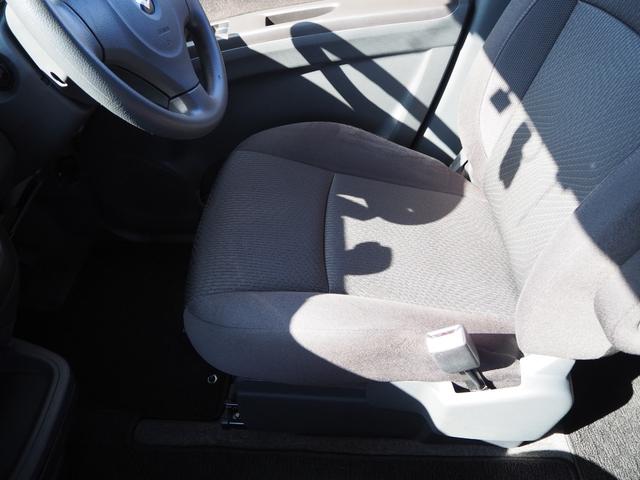 ソリオ Ｘ　電動スライドドア　プッシュスタート　オートエアコン　ナビ　フルセグＴＶ　ＤＶＤ　バックカメラ　ＥＴＣ　ドライブレコーダー　スペアキーあり　禁煙車（57枚目）