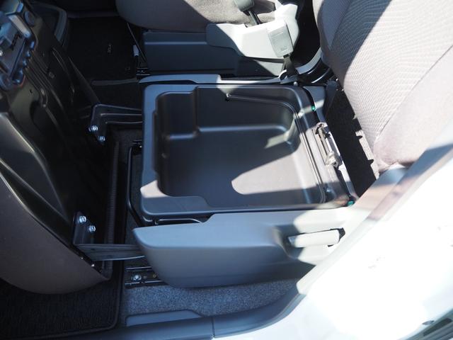 ソリオ Ｘ　電動スライドドア　プッシュスタート　オートエアコン　ナビ　フルセグＴＶ　ＤＶＤ　バックカメラ　ＥＴＣ　ドライブレコーダー　スペアキーあり　禁煙車（59枚目）