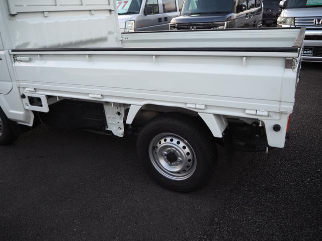 キャリイトラック ＫＣエアコン・パワステ　２ＷＤ　５ＭＴ　ドアバイザー　フロアマット　荷台マット　アッパーメンバーガード　アングルポストプロテクター　走行１．３万ｋｍ　タイヤ４本新品交換　車検整備付　保証付き　グー故障診断済（32枚目）