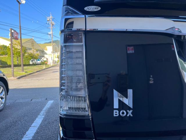 N-BOXカスタム G・Lパッケージ 1オーナー 禁煙車 ナビ&バックカメラ&ETC 左側オートスライドドア LEDヘッドライト 14インチ純正オイル(11枚目)