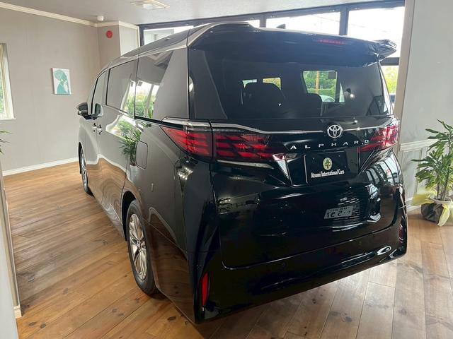 アルファード Ｚ　登録済未使用車　ムーンルーフ　ユニバーサルステップ　純正ナビゲーションシステム＆アラウンドビューモニター　ＥＴＣ（10枚目）