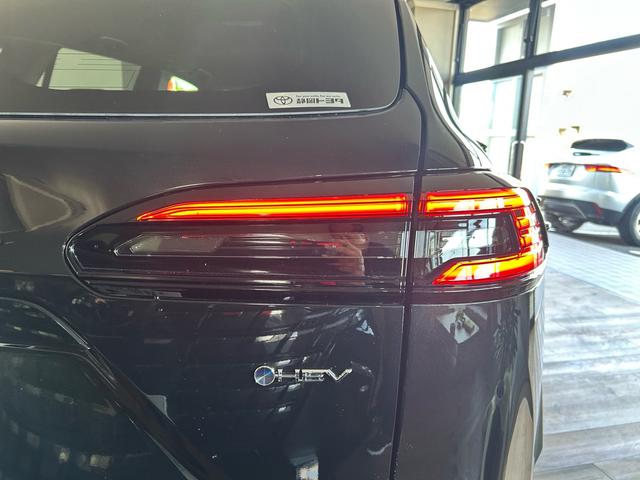 カローラクロス ハイブリッド　Ｚ　登録済未使用車　ＡＣＣ　１０．５インチディスプレイオーディオ　シートヒーター　バックカメラ　ＥＴＣ　ＢＳＭ（10枚目）