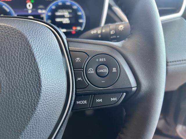 カローラクロス ハイブリッド　Ｚ　登録済未使用車　ＡＣＣ　１０．５インチディスプレイオーディオ　シートヒーター　バックカメラ　ＥＴＣ　ＢＳＭ（18枚目）