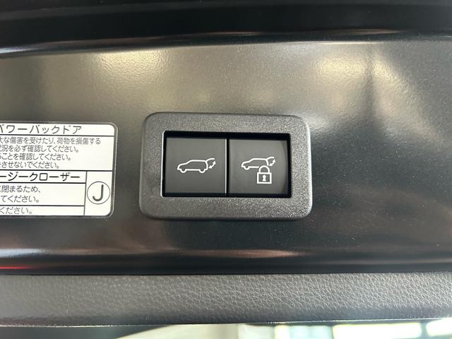 カローラクロス ハイブリッド　Ｚ　登録済未使用車　ＡＣＣ　１０．５インチディスプレイオーディオ　シートヒーター　バックカメラ　ＥＴＣ　ＢＳＭ（28枚目）