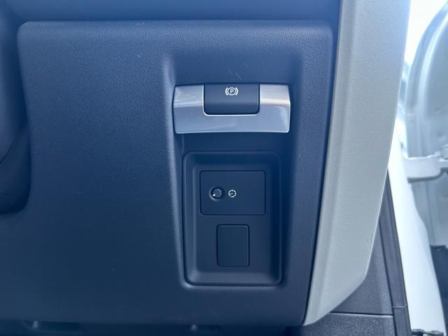 ディフェンダー １１０ＳＥ　１オーナー　禁煙車　車検２年付き　ＡＣＣ　ピビプロナビゲーション　３６０度カメラ　ＥＴＣ　ドライブレコーダー　シートヒーター（34枚目）