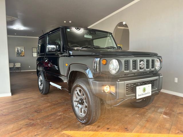 ジムニー ＸＣ　登録済未使用車　５型　ＡＣＣ　シートヒーター　コーナーセンサー（3枚目）