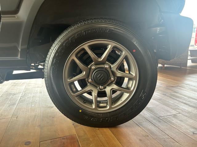 ジムニー ＸＣ　登録済未使用車　５型　ＡＣＣ　シートヒーター　コーナーセンサー（9枚目）