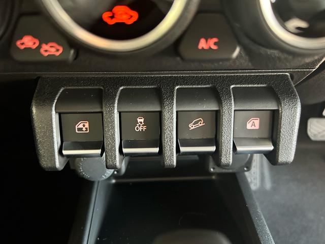 ジムニー ＸＣ　登録済未使用車　５型　ＡＣＣ　シートヒーター　コーナーセンサー（18枚目）