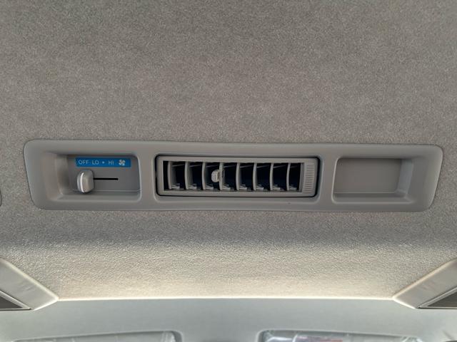 ハイエースバン ＤＸ　ＧＬパッケージ　登録済未使用車　ＬＥＤヘッドライト　リヤヒーター＆リアクーラー　衝突被害軽減ブレーキ　キーレスエントリー　　ＧＬパッケージ（21枚目）