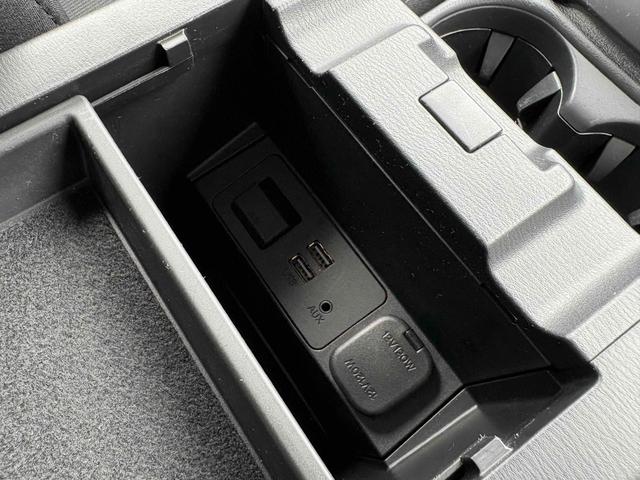 ＣＸ－５ ２０Ｓ　プロアクティブ　純正１９インチＡＷ　ＢＯＳＥサウンド　ナビ　ＴＶ　ＥＴＣ　バックカメラ　サイドカメラ　ＢＴ　ＣＤ／ＤＶＤ　アダプティブクルーズ　コーナーセンサー　ステアリングスイッチ　デュアルエアコン　ＵＳＢポート（50枚目）