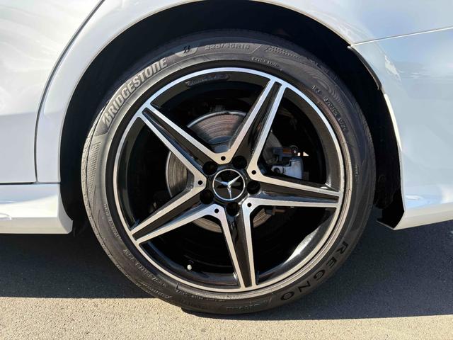 Cクラス C180アバンギャルド AMGライン 18インチAW 黒革シート ナビ TV ETC Bカメラ ドラレコ BT アダプティブクルーズ ブラインドスポットモニター パワーシート パワーバックドア F/Rコーナーセンサー(11枚目)