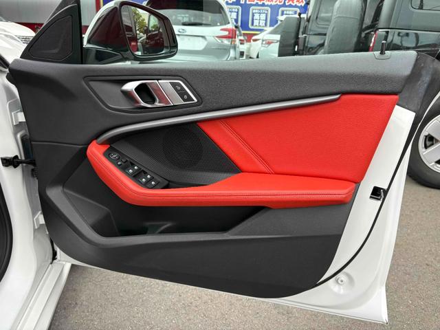 2シリーズ 218iグランクーペ Mスポーツ Mスポーツ サンルーフ 赤革シート アダプティブクルーズ カープレイ 18インチAW ナビ ETC Bカメラ コーナーセンサー F/Rドラレコ Bluetooth パワーシート(53枚目)