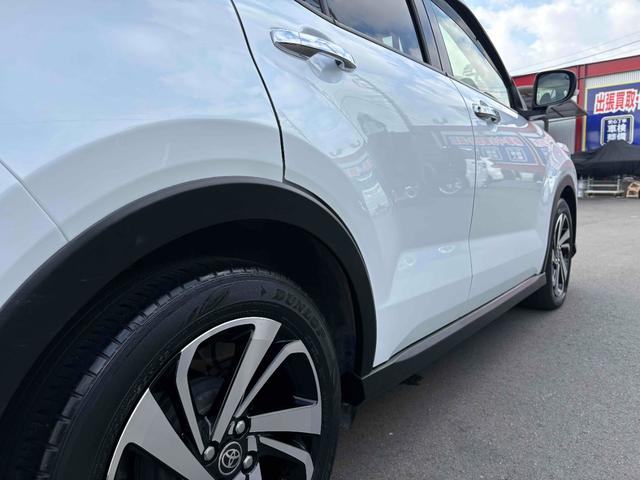 ライズ Ｚ　ツートンルーフ　アダプティブクルーズ　ディスプレイオーディオ　ＴＶ　ＣａｒＰｌａｙ　全方位モニター　Ｆ／Ｒドラレコ　ブラインドスポットモニター　コーナーセンサー　シートヒーター　ＬＥＤヘッドランプ（21枚目）