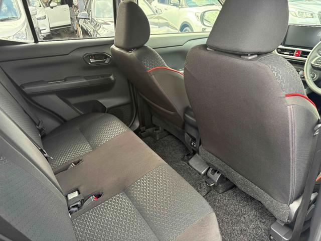 ライズ Ｚ　ツートンルーフ　アダプティブクルーズ　ディスプレイオーディオ　ＴＶ　ＣａｒＰｌａｙ　全方位モニター　Ｆ／Ｒドラレコ　ブラインドスポットモニター　コーナーセンサー　シートヒーター　ＬＥＤヘッドランプ（37枚目）