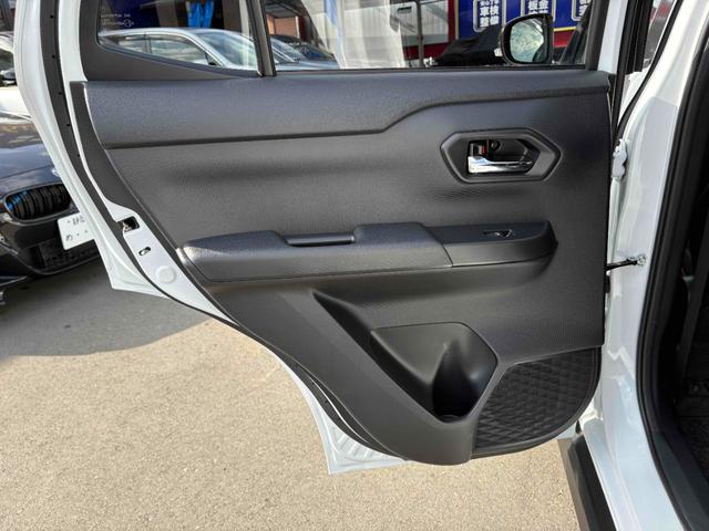 ライズ Ｚ　ツートンルーフ　アダプティブクルーズ　ディスプレイオーディオ　ＴＶ　ＣａｒＰｌａｙ　全方位モニター　Ｆ／Ｒドラレコ　ブラインドスポットモニター　コーナーセンサー　シートヒーター　ＬＥＤヘッドランプ（52枚目）