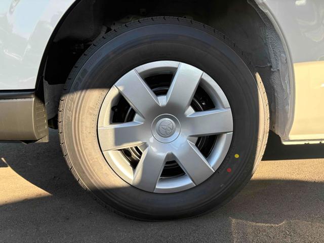 ハイエースコミューター スーパーロングＧＬ　登録済み未使用車　保証継承可　ＬＥＤヘッドランプ　パワースライドドア　パノラミックビューモニター　デジタルインナーミラー　ＳＲＳエアバック（15枚目）