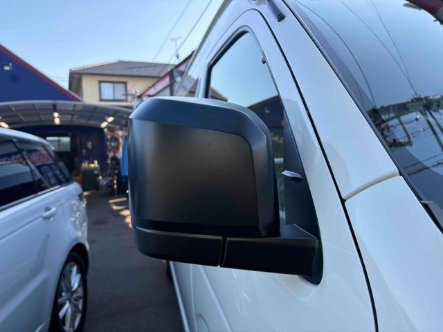 ハイエースコミューター スーパーロングＧＬ　登録済み未使用車　保証継承可　ＬＥＤヘッドランプ　パワースライドドア　パノラミックビューモニター　デジタルインナーミラー　ＳＲＳエアバック（16枚目）