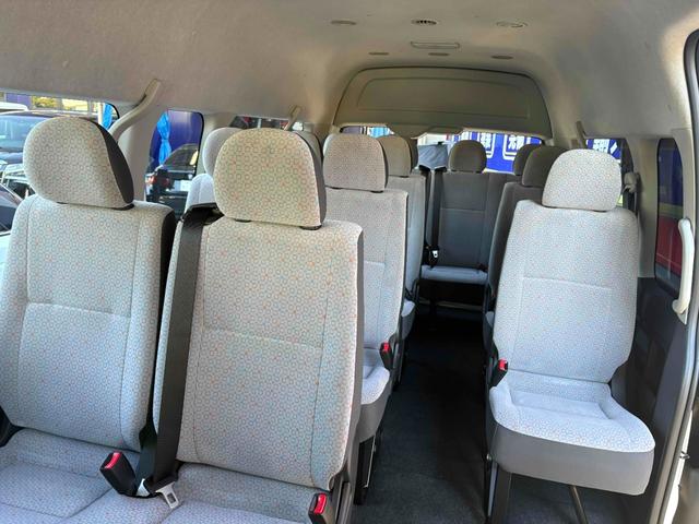 ハイエースコミューター スーパーロングＧＬ　登録済み未使用車　保証継承可　ＬＥＤヘッドランプ　パワースライドドア　パノラミックビューモニター　デジタルインナーミラー　ＳＲＳエアバック（27枚目）