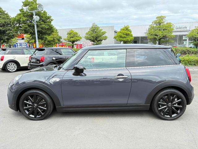 MINI クーパーSD クーパーSD(4名)17インチAW ナビ アダプティブクルーズ 前後ドラレコ BT ETC Bカメラ コーナーセンサー ヘッドアップディスプレイ LEDヘッドランプ オートライト スペアキー(4枚目)