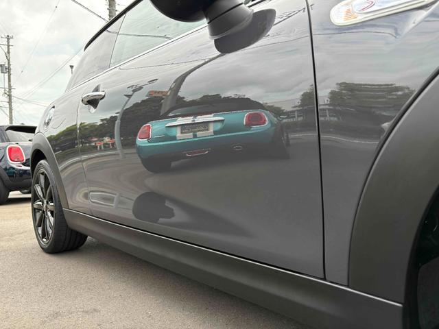 MINI クーパーSD クーパーSD(4名)17インチAW ナビ アダプティブクルーズ 前後ドラレコ BT ETC Bカメラ コーナーセンサー ヘッドアップディスプレイ LEDヘッドランプ オートライト スペアキー(18枚目)