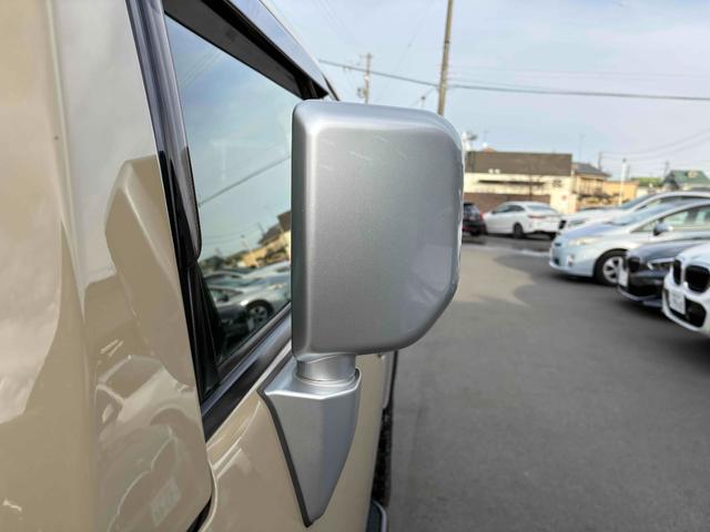 ＦＪクルーザー ベースグレード　社外１７インチＡＷ　サイドステップ　背面タイヤ　ナビ　ＴＶ　ＥＴＣ　Ｂカメラ　Ｂｌｕｅｔｏｏｔｈ　パーキングソナー　キーレス　ステアリングスイッチ（23枚目）